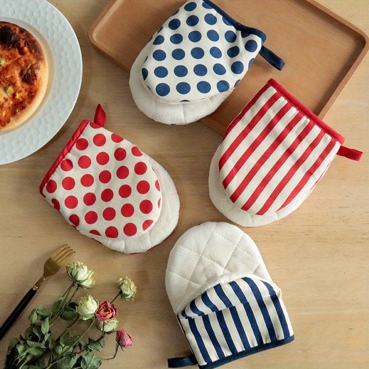 Heat resistant oven gloves - Enkaji Households