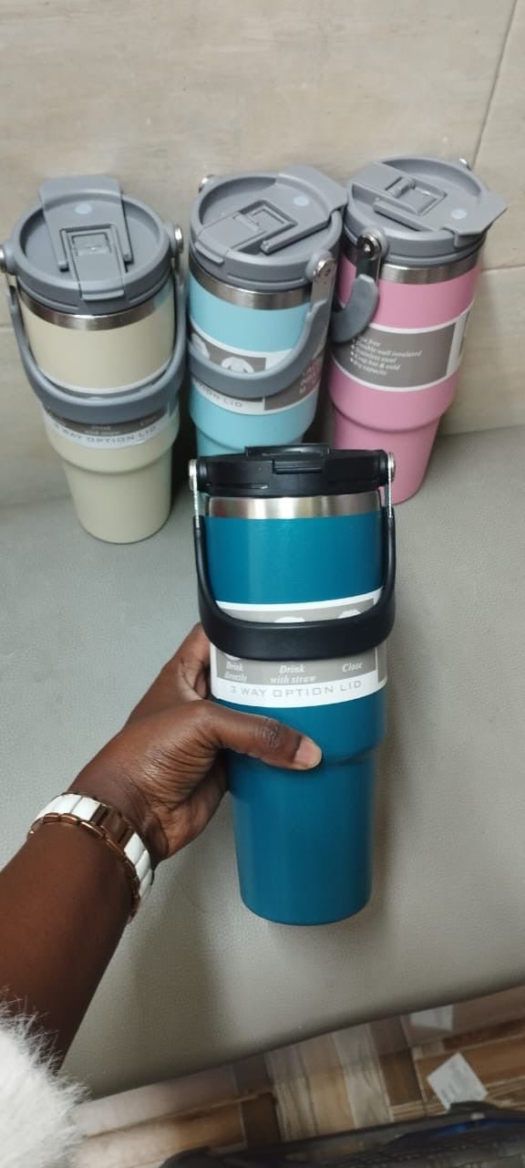 Insulated Hot and Cool Thermal Flask Cups with Straws – 900ml Capacity - Enkaji Households