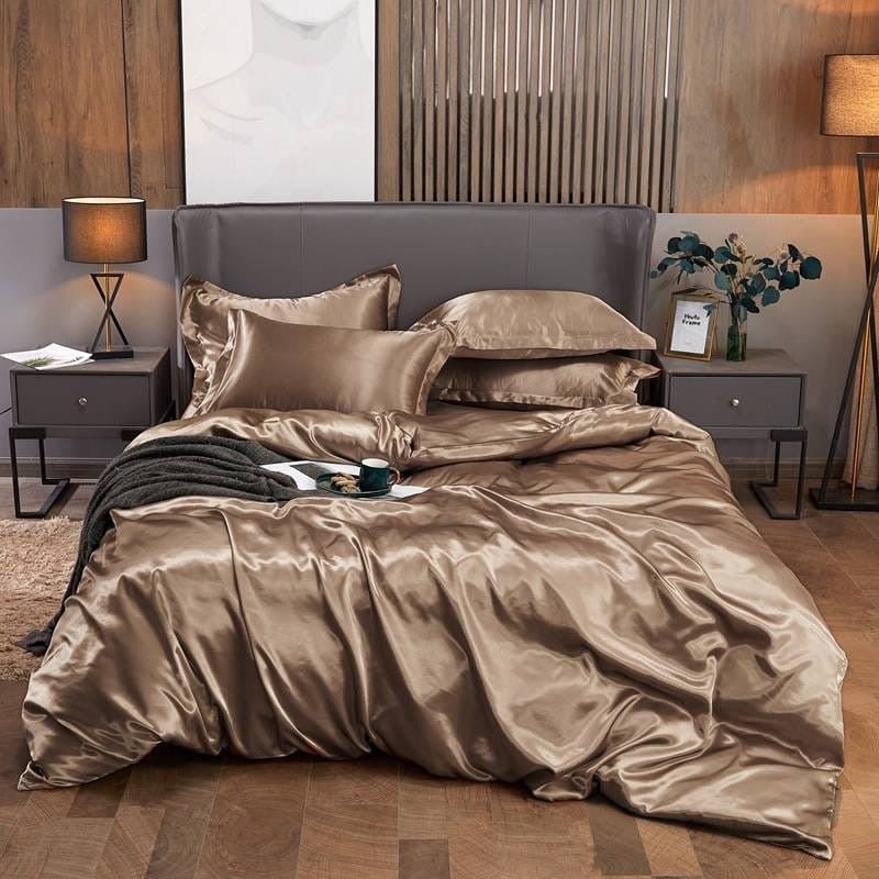 Luxury 100% Mulberry Silk Duvet Cover Set – Ultimate Comfort &amp; Elegance - Enkaji Households