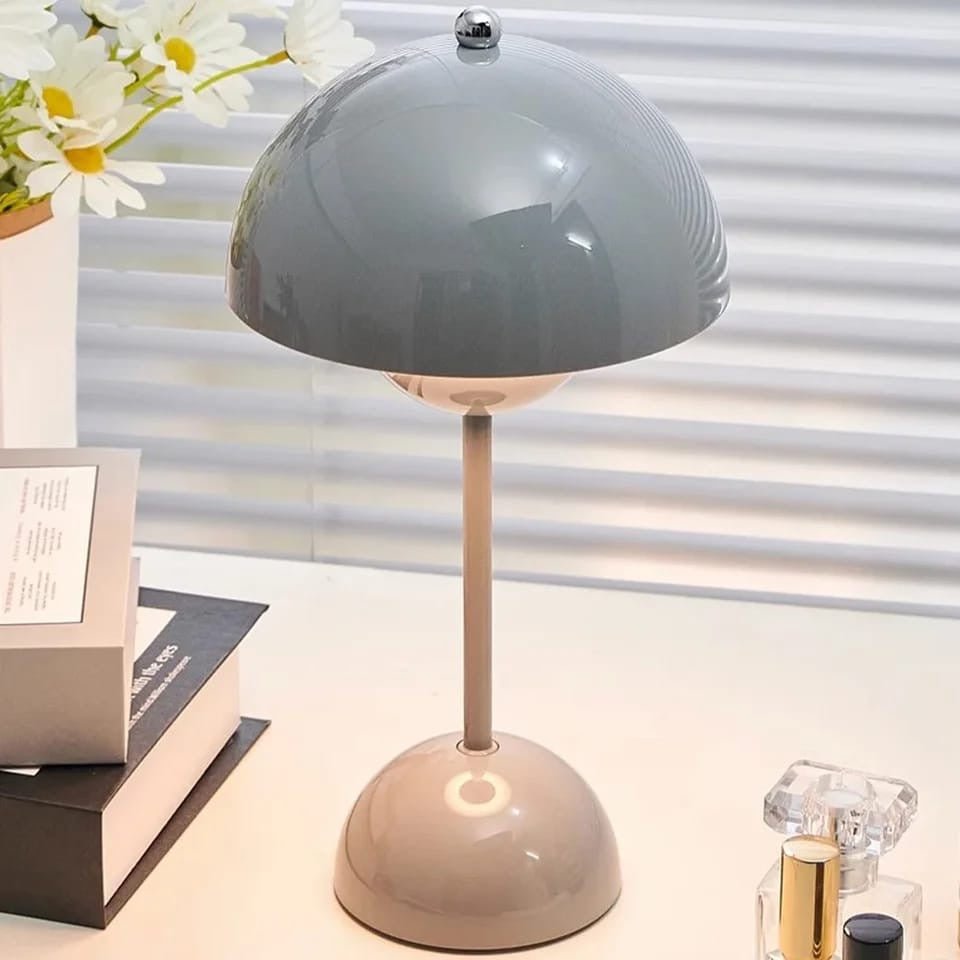 Rechargable table lamp - Enkaji Households